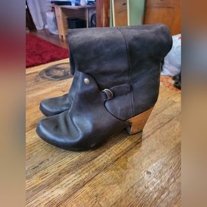 Vialis vintage leather boots